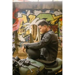 Richa Retro Racing Jacket Black Edition 8 Richa Retro Racing Jacket Black Edition -MKC Moto Verkoopwinkel 052366 100 4 Richa Retro Racing Jacket Black Edition